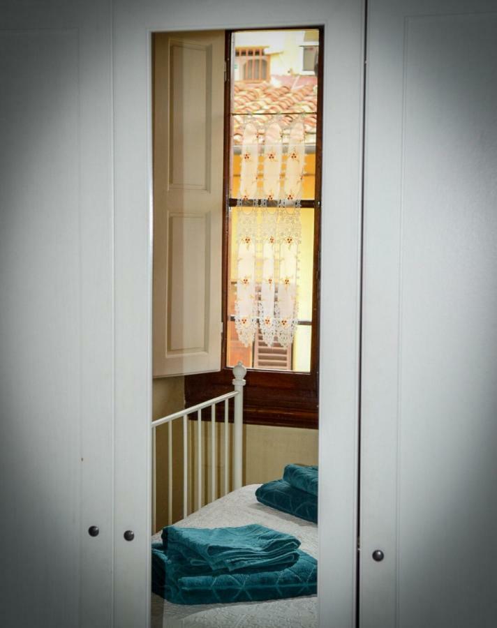 Calzaiuoli Luxury And Characteristic Apartment Florence Luaran gambar