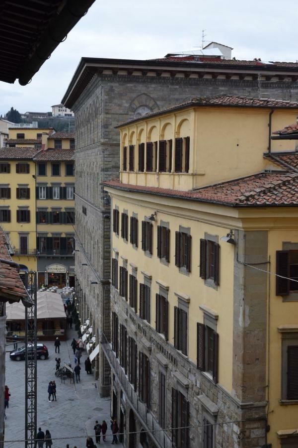 Calzaiuoli Luxury And Characteristic Apartment Florence Luaran gambar